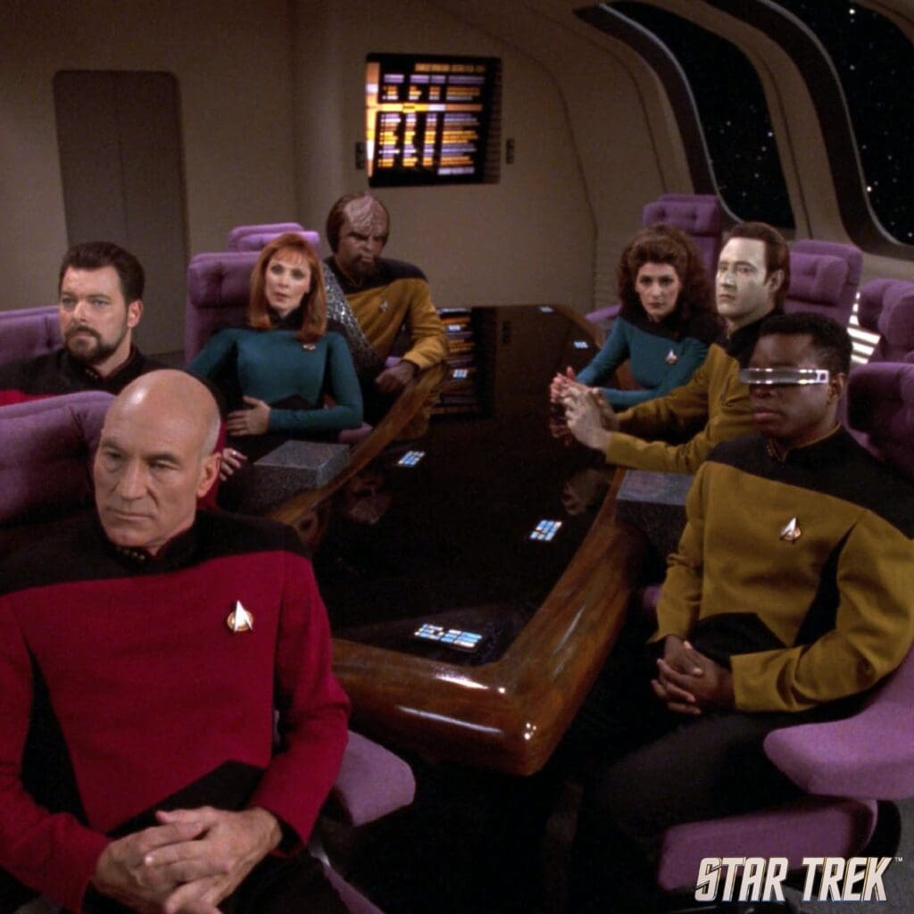 The Crew Star Trek. Screenshot X