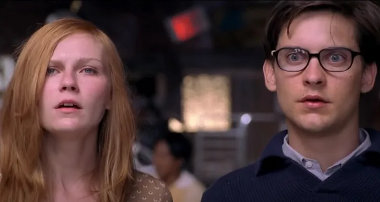 Kirsten Dunst and Tobey Maguire In Spider-Man 2
